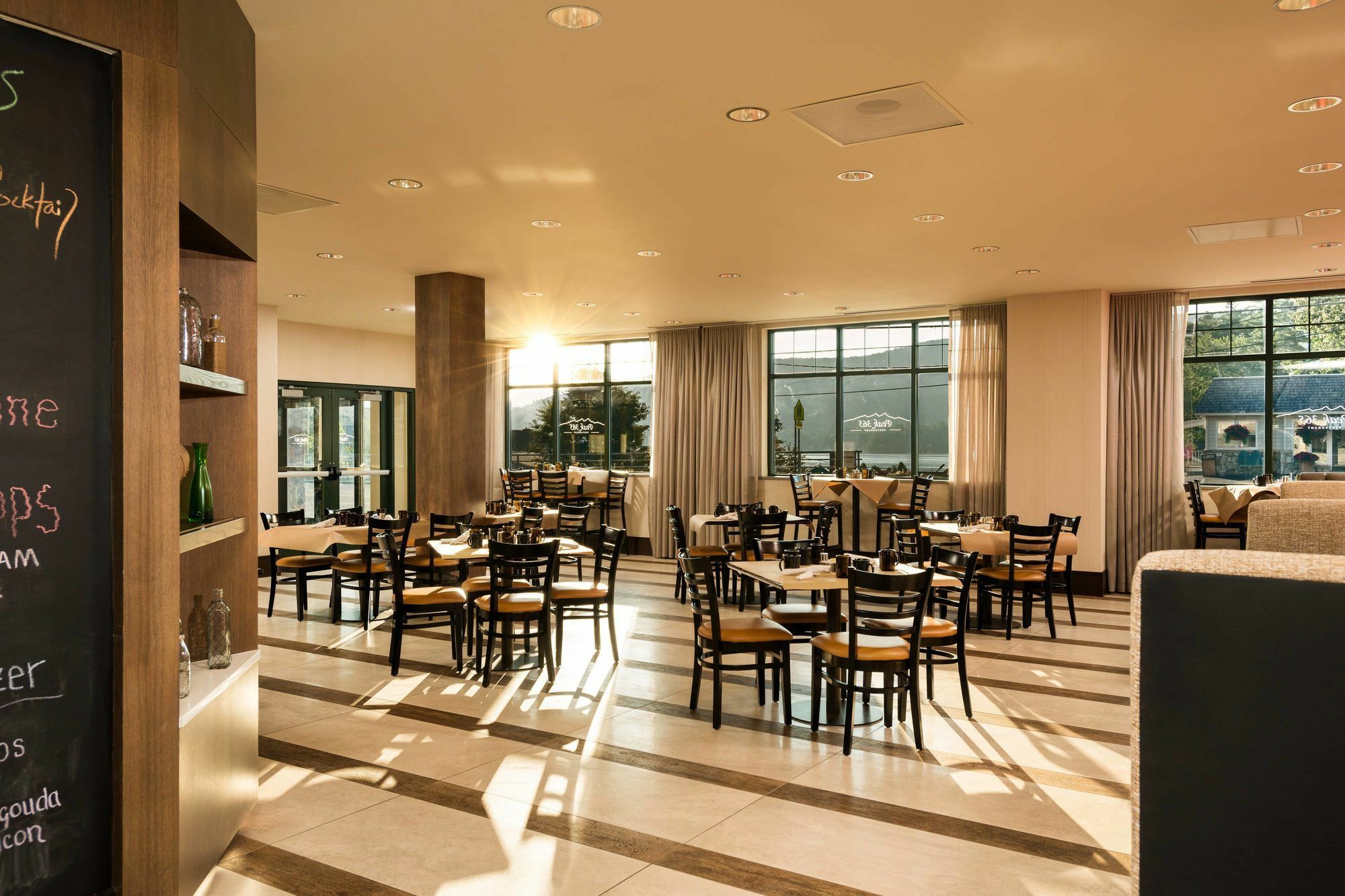 Courtyard By Marriott 3*
